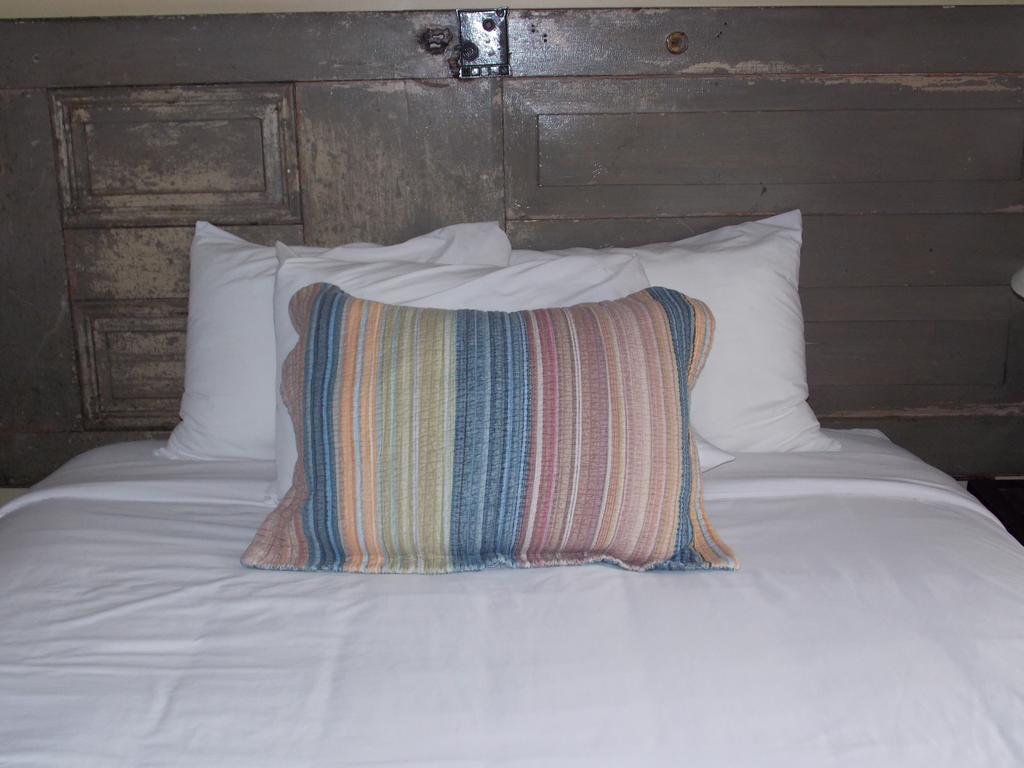 William Watson Hotel (Adults Only) Pittsfield Luaran gambar