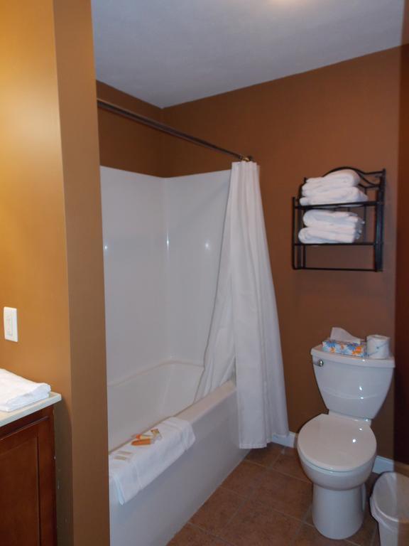 William Watson Hotel (Adults Only) Pittsfield Luaran gambar