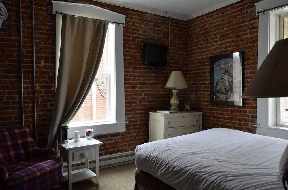William Watson Hotel (Adults Only) Pittsfield Luaran gambar